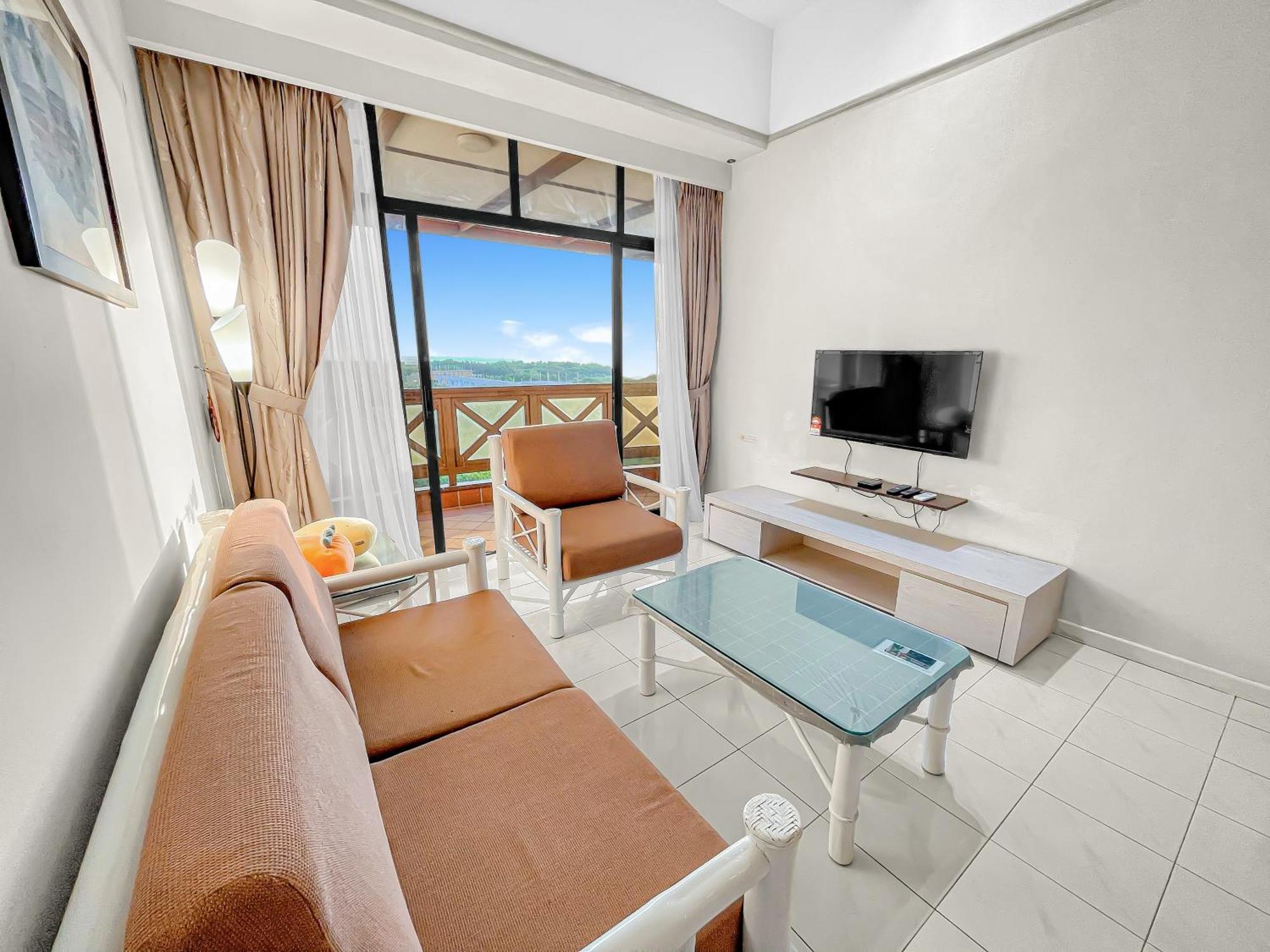 1 Bedroom Apartment, Melaka Cbd Town Center- Hosted By Private Locals Resident, Balcony With City Skyline View Or Seaview, Opposite Malls, Tv Box, 5 Minutes To Jonker Street, ملقا المظهر الخارجي الصورة