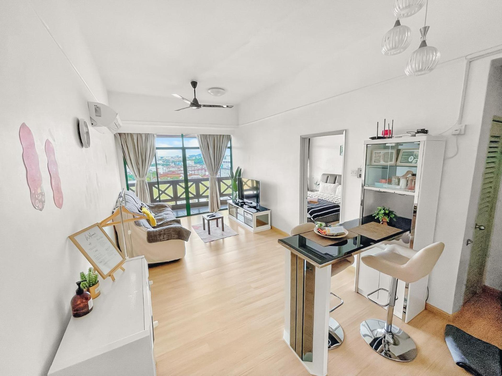 1 Bedroom Apartment, Melaka Cbd Town Center- Hosted By Private Locals Resident, Balcony With City Skyline View Or Seaview, Opposite Malls, Tv Box, 5 Minutes To Jonker Street, ملقا المظهر الخارجي الصورة
